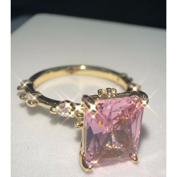 Princess Cut Pink CZ Ring Gold Plated Size 10 - Picture 6 of 13